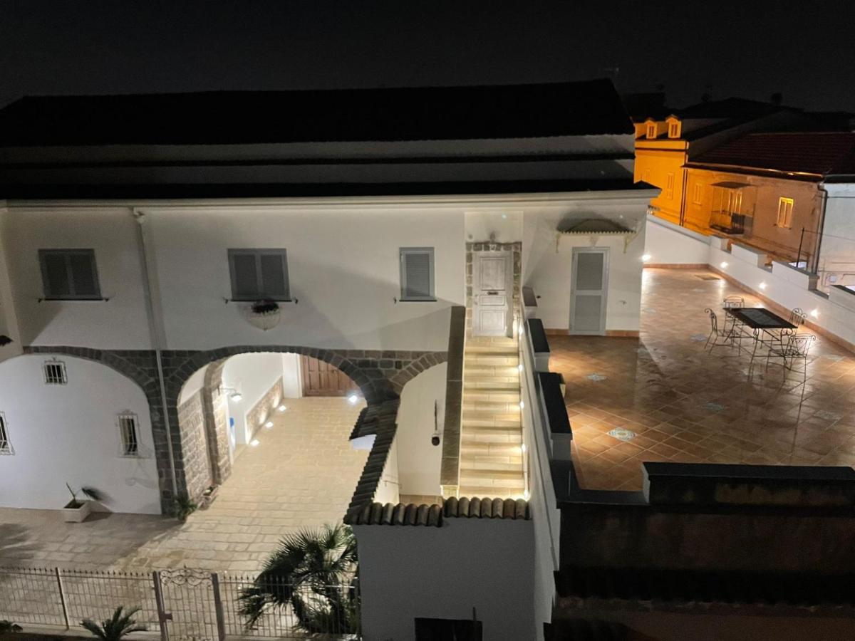 B & B La Casa Dei Sogni Casapulla Exteriör bild